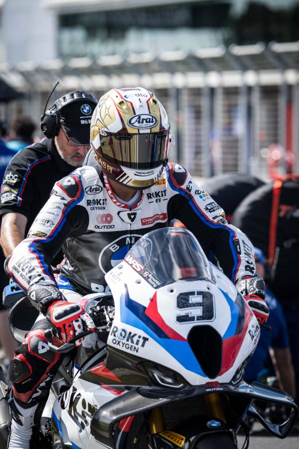 BMW Motorrad Rider's Equipment Ride 2014, NeonShell jacket (11/2013)