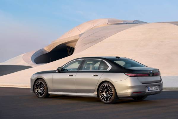 BMW 740 xDrive (04/2026)