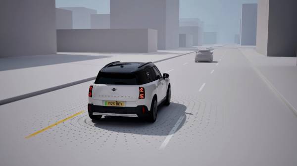 MINI Cooper S 5-Door (03/2025).