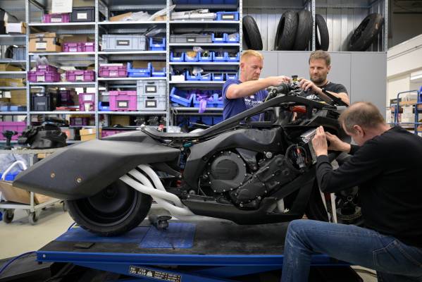 BMW Motorrad Rider's Equipment Ride 2014, NeonShell jacket (11/2013)