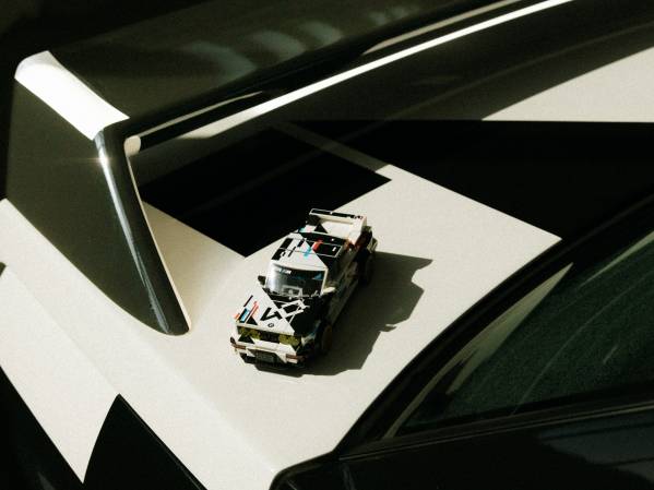 BMW M3 E30 – LEGO® Speed Champions set.