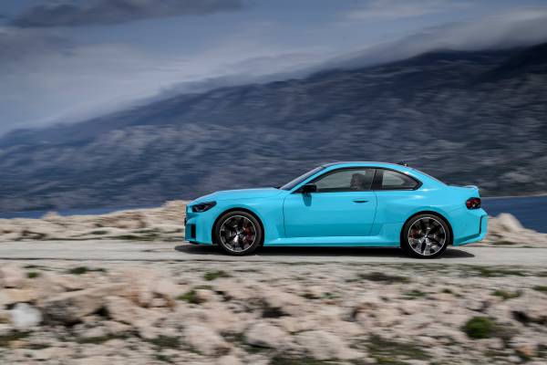 The new BMW M2 with M xDrive.