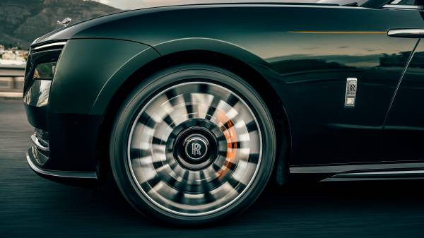 ROLLS-ROYCE SPECTRE SERIES II