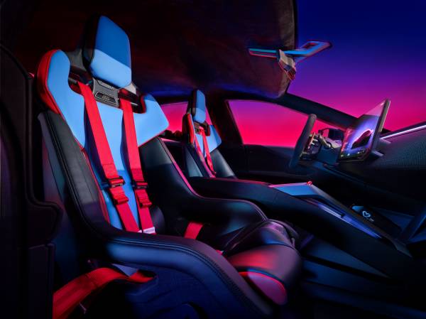 BMW M Concept Neue Klasse - Inform