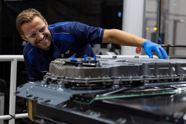 High-Voltage Battery Assembly at BMW Group Plant Woodruff. (07/2026)