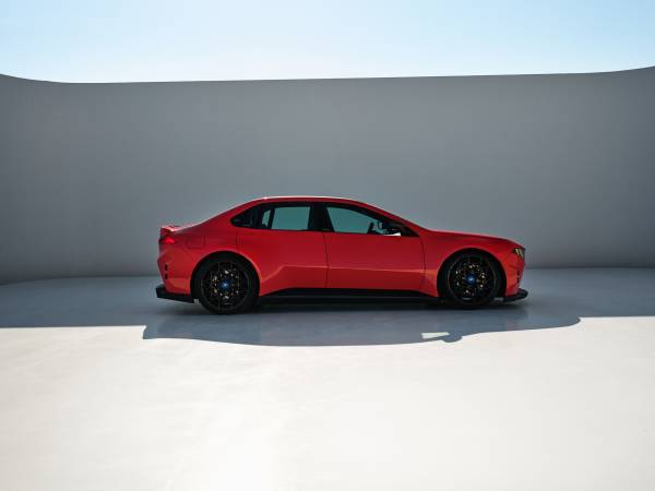 BMW M Concept Neue Klasse - Daylight