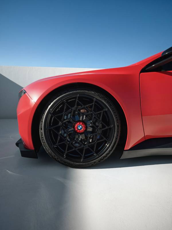 BMW M Concept Neue Klasse - Daylight
