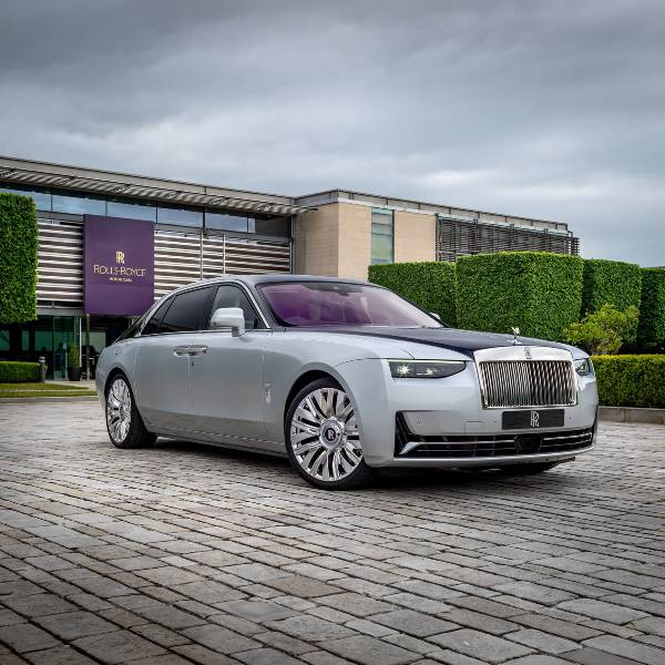 ROLLS-ROYCE GHOST EXTENDED: NOOSA COLLECTION SERIES #1 - COMMISSIONED TO REFLECT THE JOURNEY FROM BRISBANE TO THE HEAVENLY COASTLINE OF NOOSA