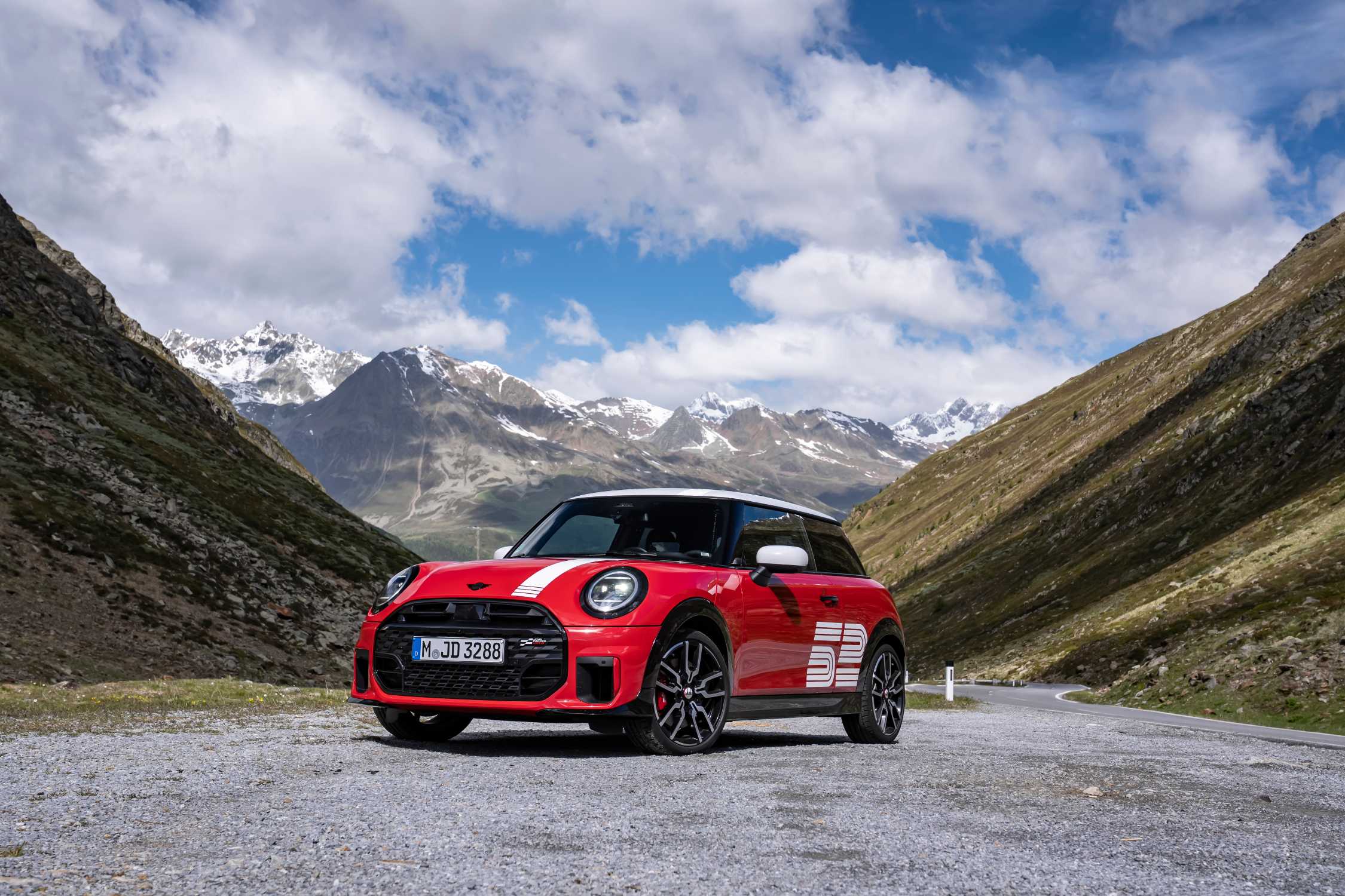 MINI 1965 Victory Edition: special edition continues a rich motorsport legacy.