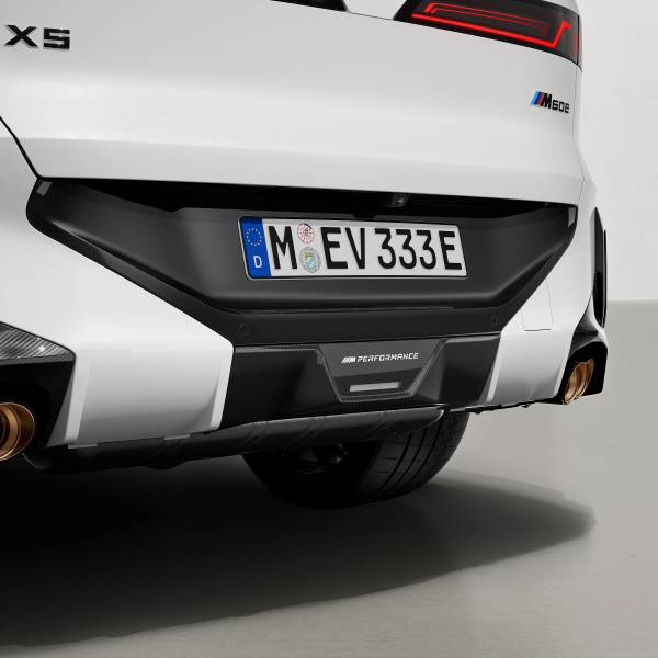 BMW Unveils New 