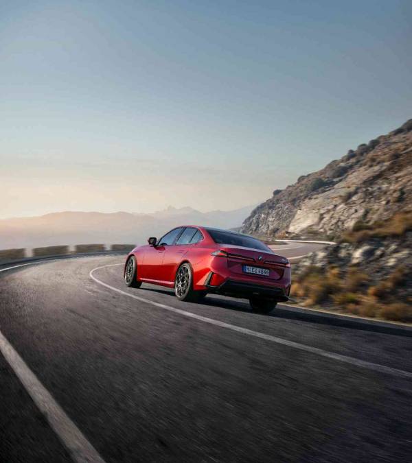 The new BMW 3 Series - Exterior