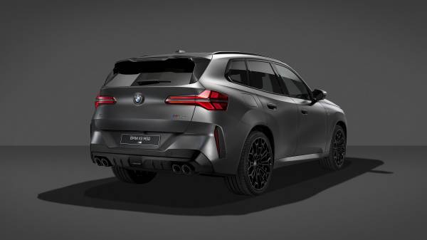 BMW X3 M50 xDrive Black Package