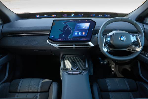 BMW iX3 40 - UK Images