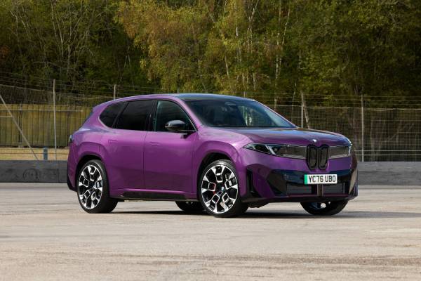 BMW iX3 40 - UK Images