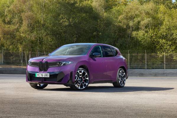 BMW iX3 40 - UK Images