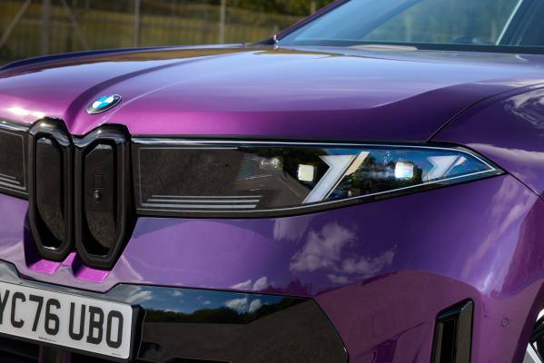 BMW iX3 40 - UK Images