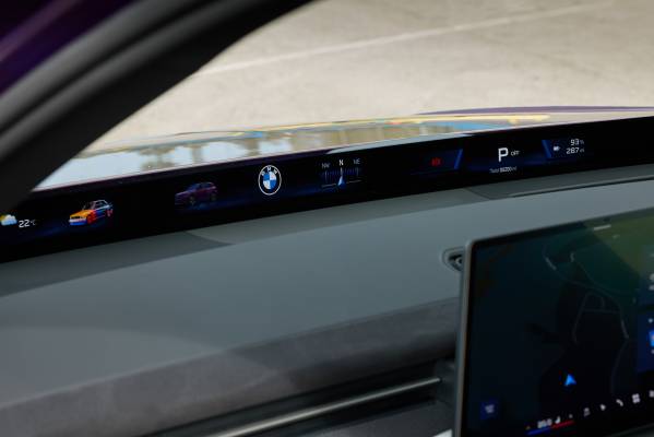 BMW iX3 40 - UK Images
