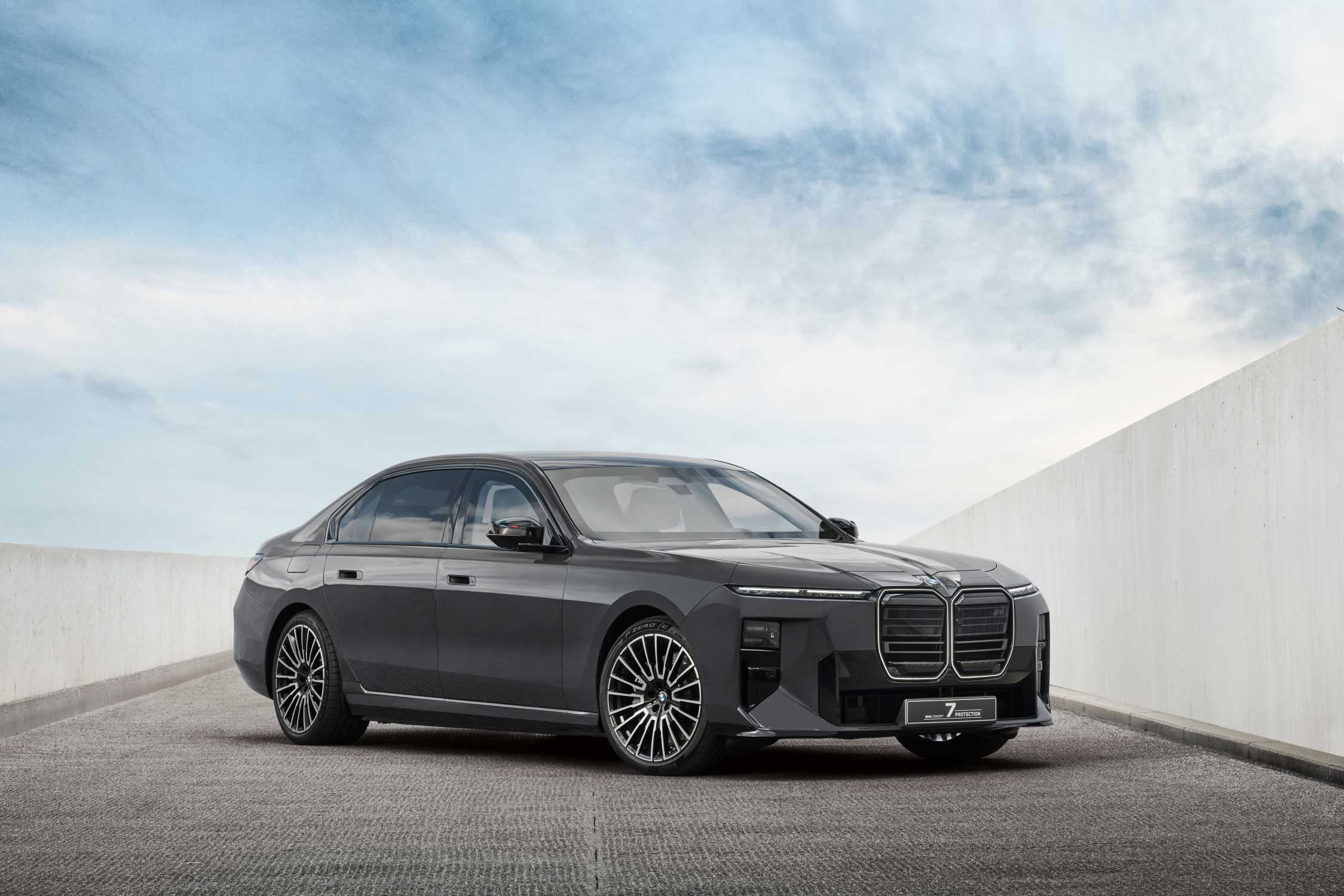 BMW Concept 7 Protection: Discreet protection in its most sophisticated form.