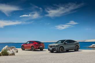 BMW iX4 - Highlight Shots (10/26)
