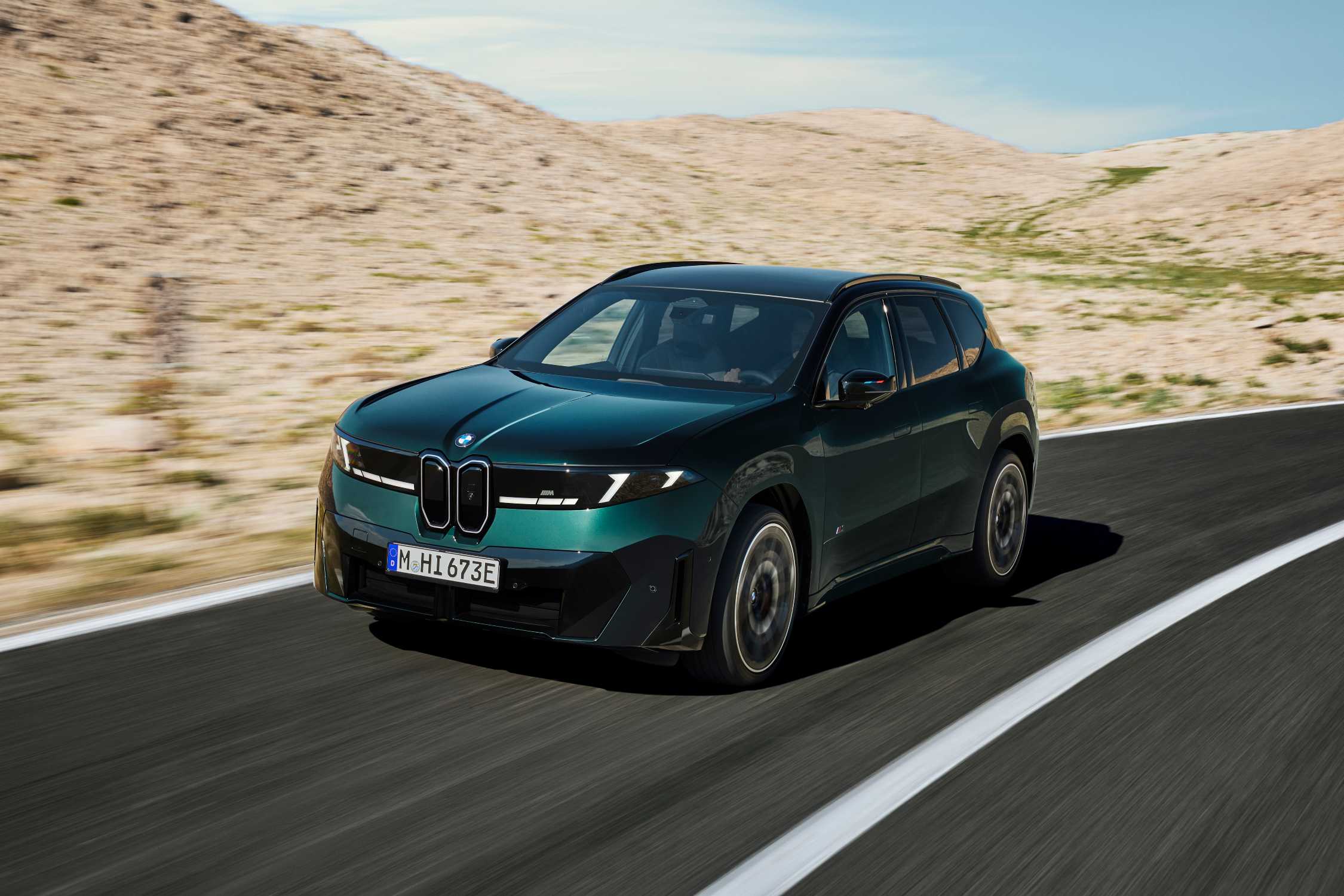 The new BMW iX3 M60 xDrive. (10/2026)