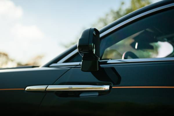 ROLLS-ROYCE SPECTRE SERIES II - FINISHED IN DARK EMERALD