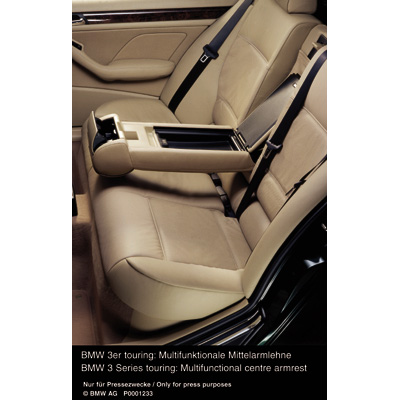 BMW 3 Series touring: Multifunctional centre armrest