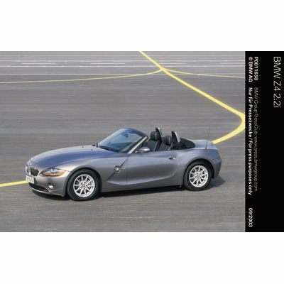 BMW Z4に、Z4 2.2i を販売開始。 Z4全車にオプションを追加設定
