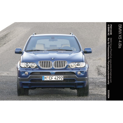 BMW の SAV 旗艦モデル 「BMW X5 4.8is」大幅改良を施し発売開始