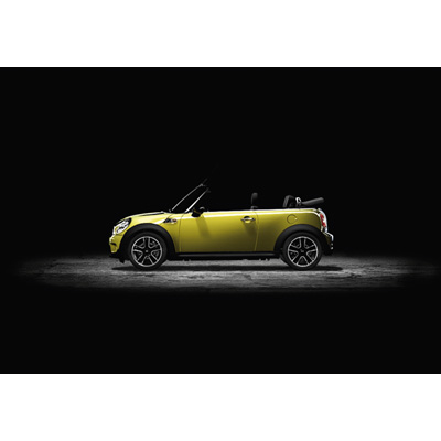 PRINT AD 2007 Mini Cooper S Convertible Car - Not Every Guy Can Keep It  Open