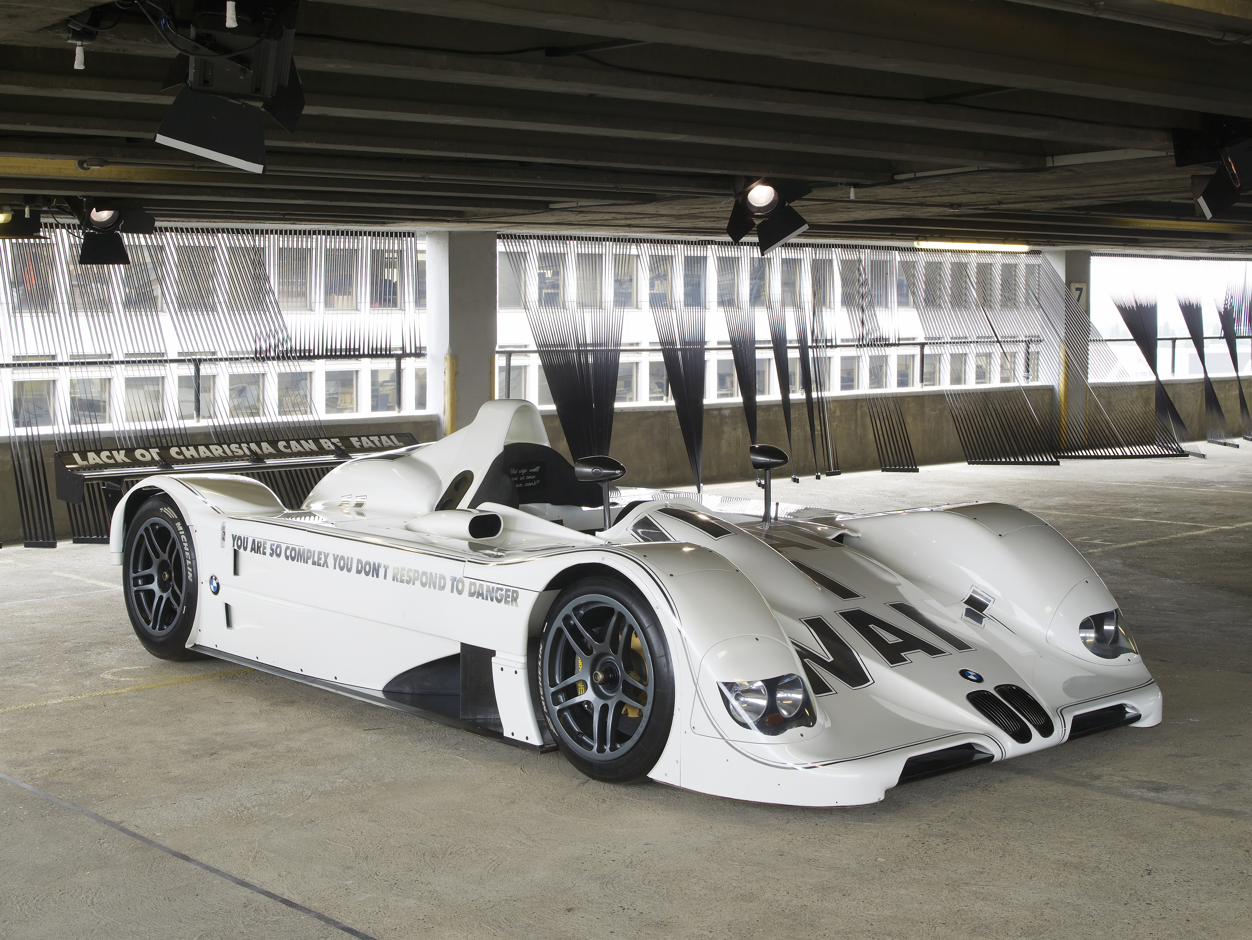 BMW V12 LMR Art Car Museum Edition アートカー BMW V12 LMR Art Car Museum Edition アートカー BMW V12 LMR Art Car