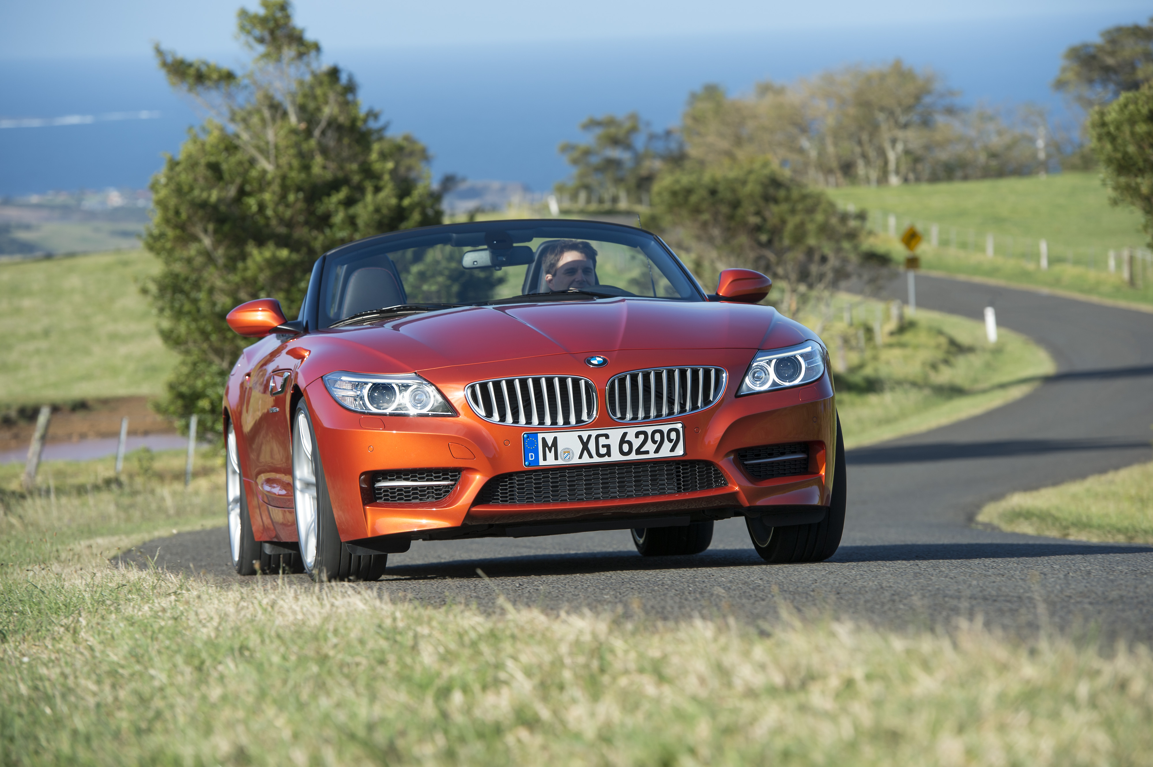 A roadster with character and sporting flair: The new BMW Z4.