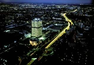 BMW Headquarters and Museum. Pictures 1968 to 2004. (07/2013)