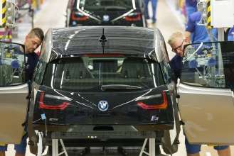BMW i3 Production Plant Leipzig: Assembly (09/13)
