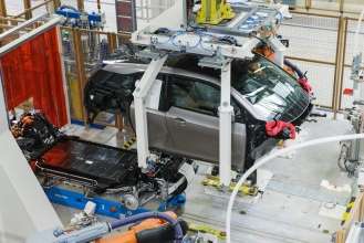 BMW i3 Production Plant Leipzig: Assembly - Wedding (09/13)