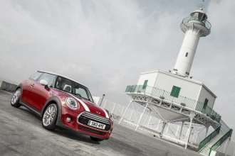 MINI Cooper. (11/2013)