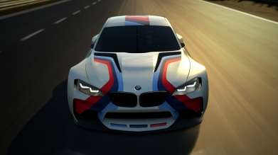 Screen of the BMW Vision Gran Turismo (Gran Turismo 6: TM & ©2013 Sony Computer Entertainment Inc. Developed by Polyphony Digital Inc.) (05/2014)