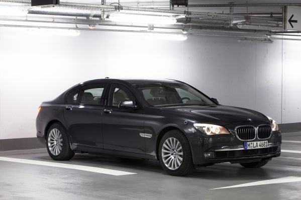 BMW 7er High Security: Limousine mit Lkw-Führerschein - DER SPIEGEL