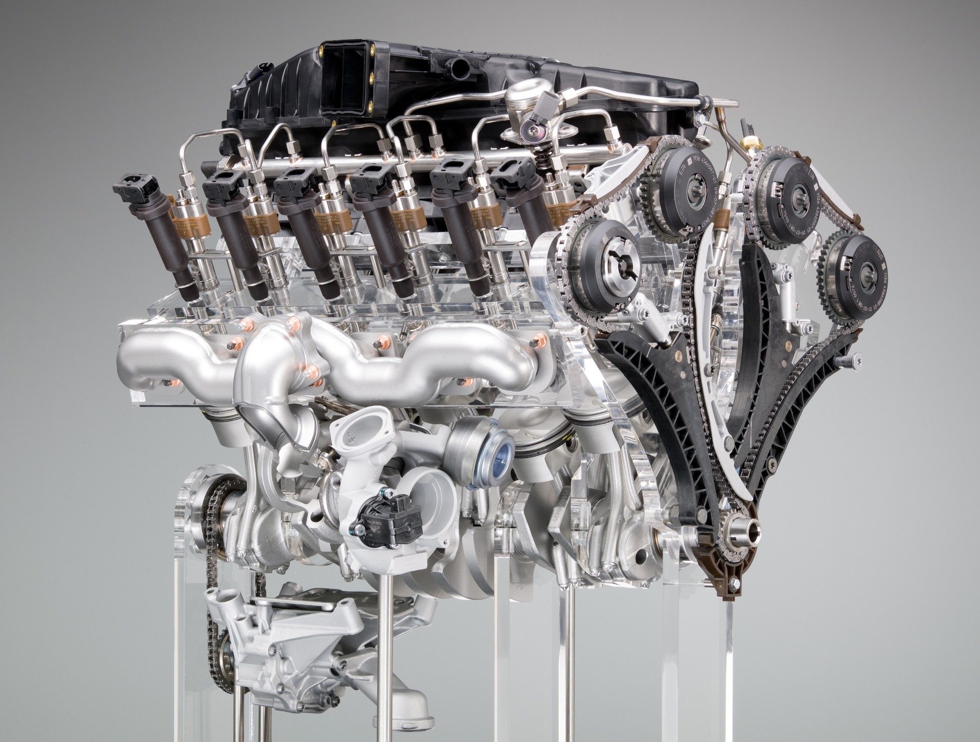 Самые эффективные двигатели. Двигатель n74 BMW. V12 n73b60a. Мотор w12 BMW. BMW n73b60.