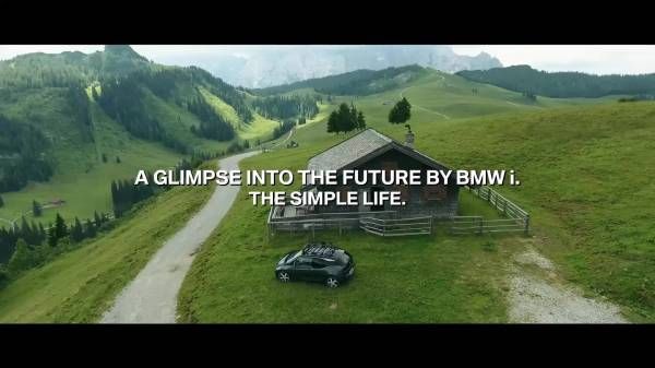 A glimpse into the future with BMW i.
"The simple life."
(Electric car as an electricity dispenser)